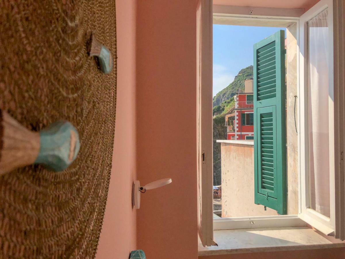 Ai Pesci Room Rental ริโอมัจโจเร ภายนอก รูปภาพ
