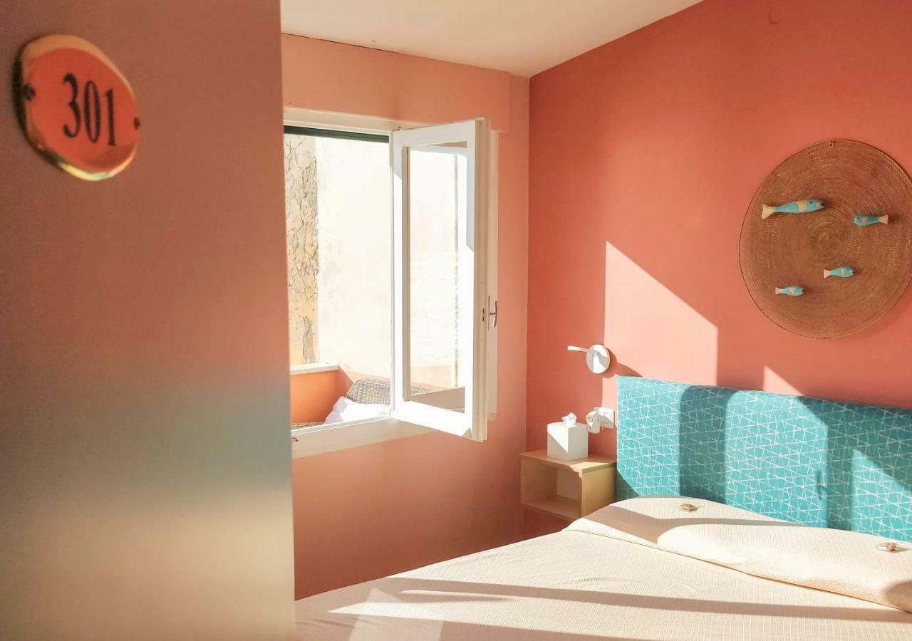 Ai Pesci Room Rental ริโอมัจโจเร ภายนอก รูปภาพ